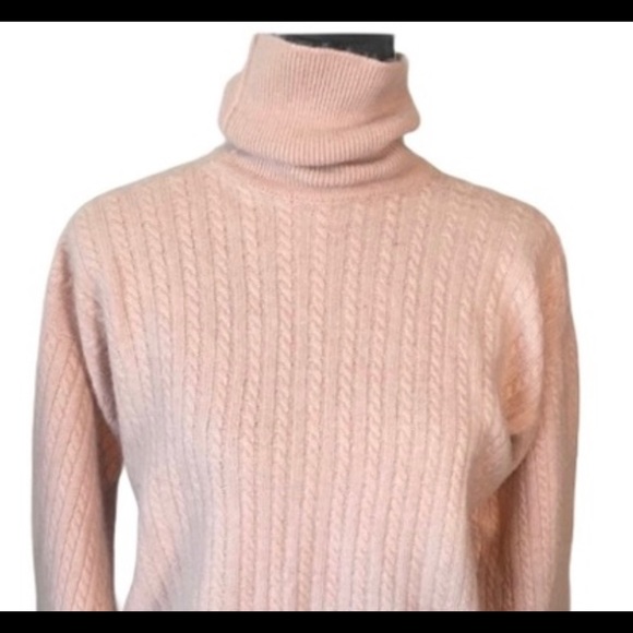 Burberry Sweaters - BURBERRY CASHMERE SWEATER